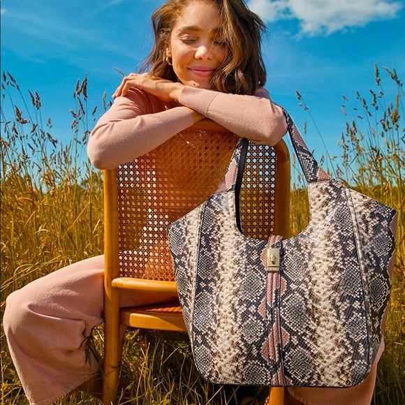 NWT Brahmin Carla Tea Rose Evita Snakeskin Python - Picture 2 of 9